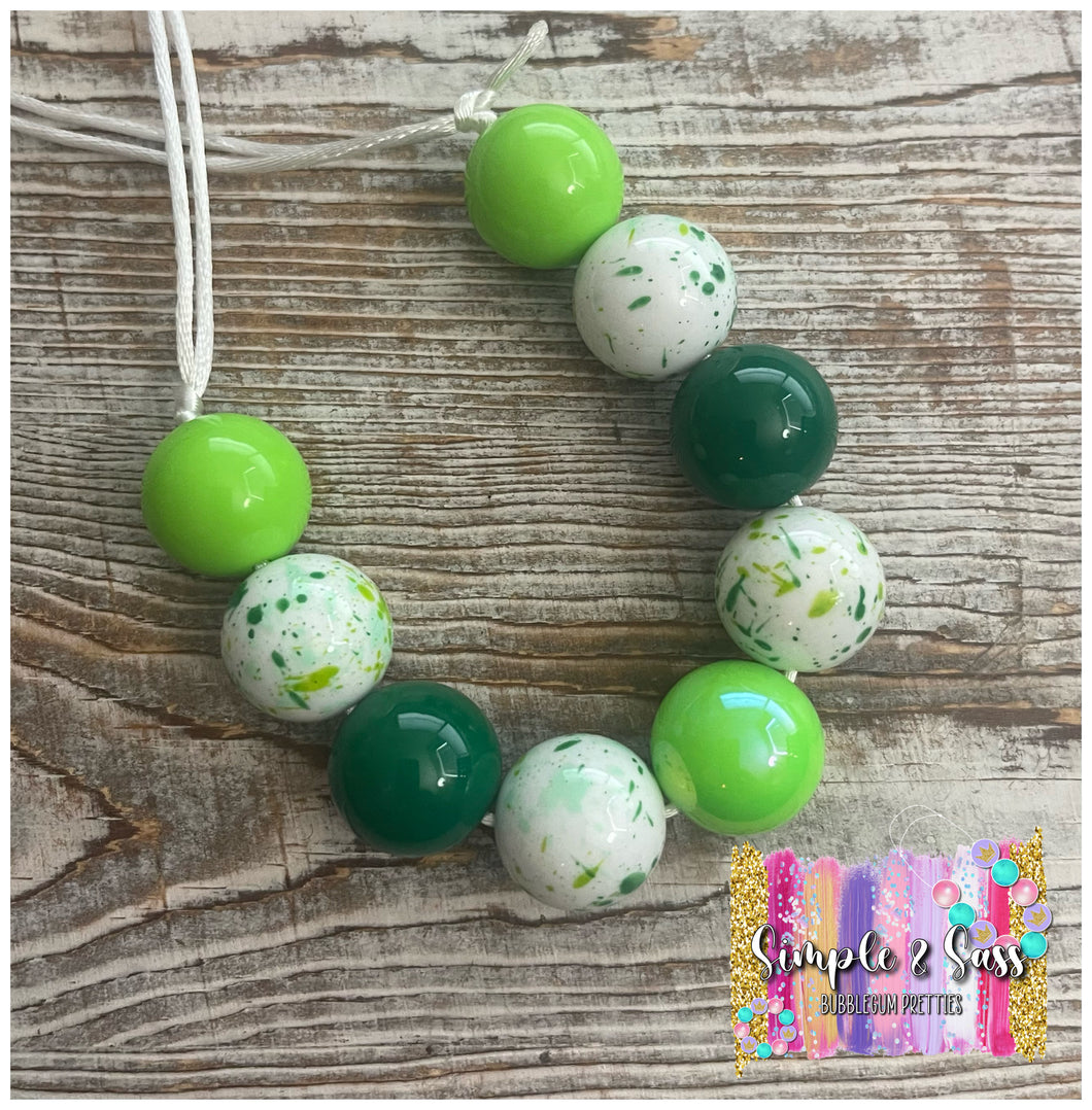 Green Splatter Mix Bubblegum Bead Necklace
