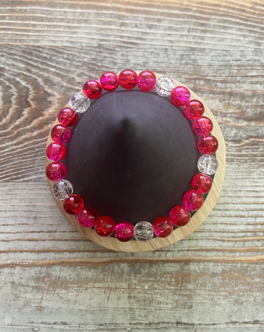 MAMA Glass Bead Bracelet- Red Ombre Mix