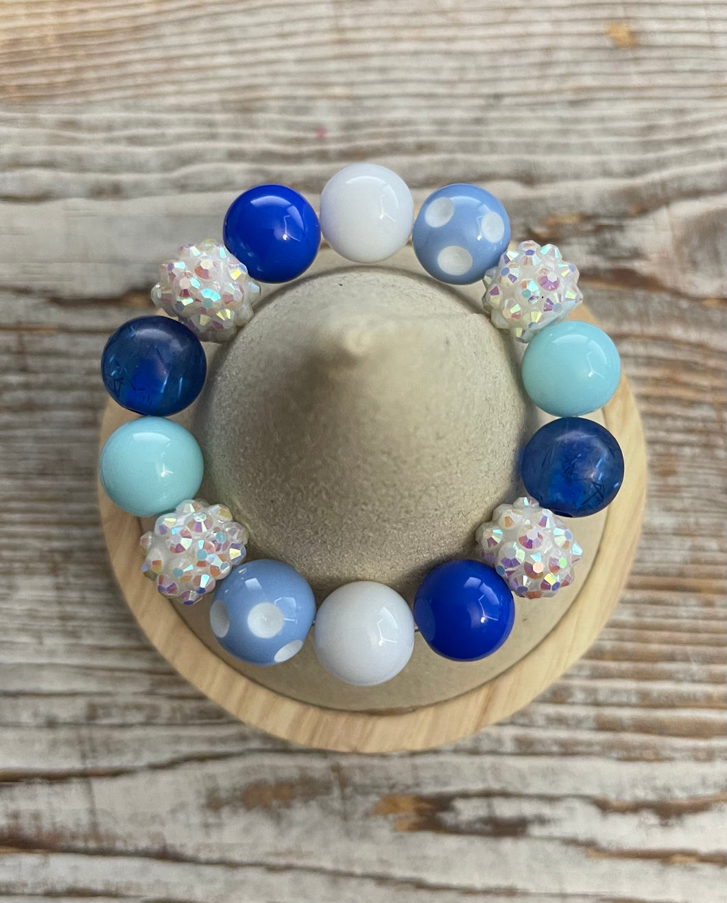 Light Blue Dots Bubblegum Bead Bracelet